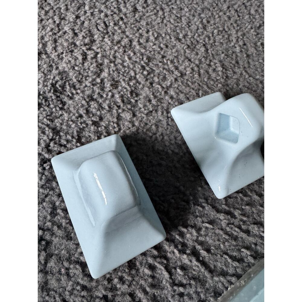 Vtg Ceramic Towel Bar Post Holders & Bar -Blue, Brand New! - Picture 2 of 5